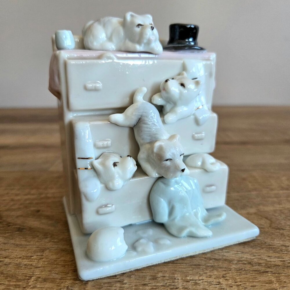 Vintage ''Simpson Home Buddies ''Morning Rush'' collection ceramic figurine. - Picture 4 of 7